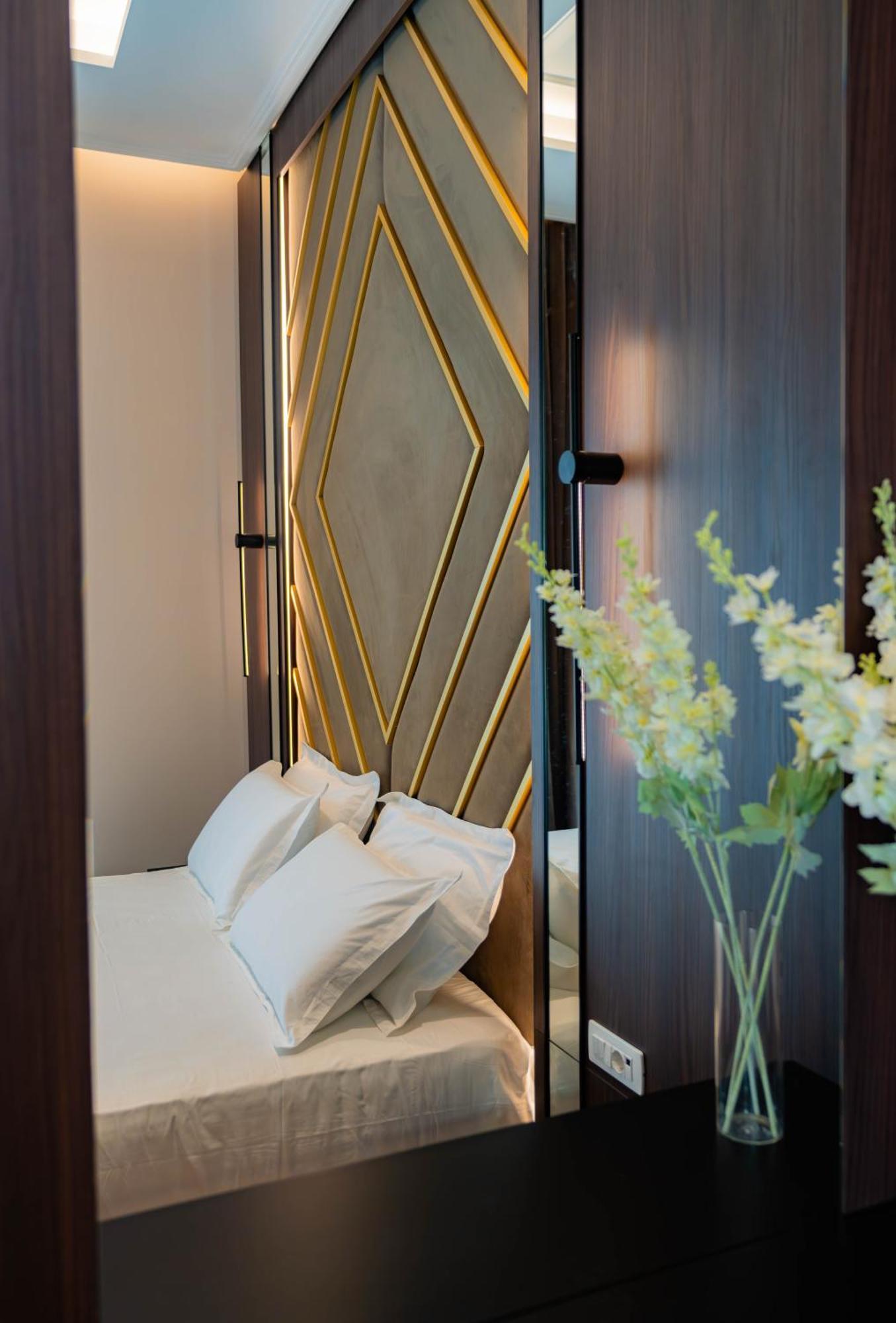 Royal Hill Hotel Vorë Екстериор снимка