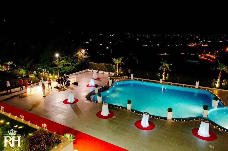 Royal Hill Hotel Vorë Екстериор снимка