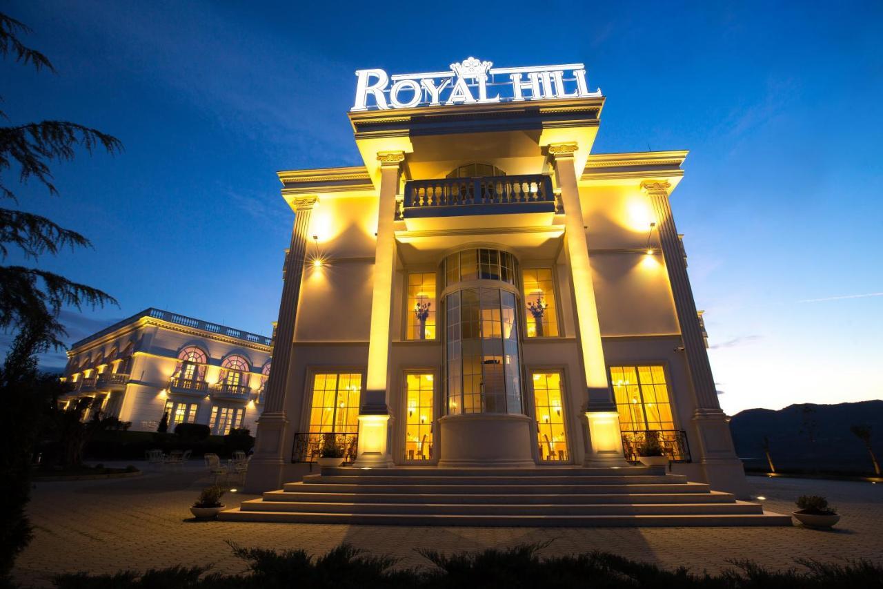 Royal Hill Hotel Vorë Екстериор снимка