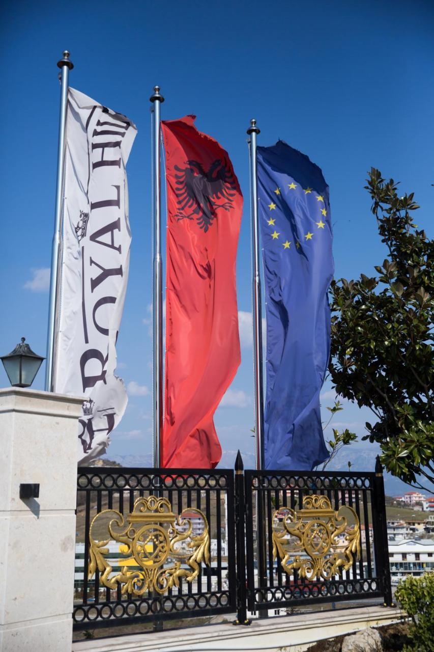 Royal Hill Hotel Vorë Екстериор снимка